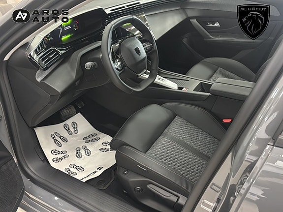Peugeot 308 SW 8 of 14