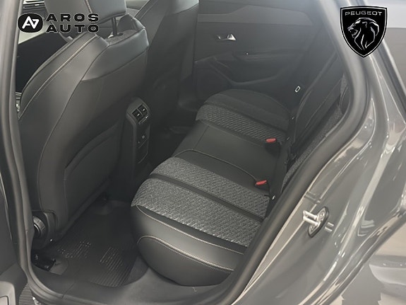 Peugeot 308 SW 9 of 14