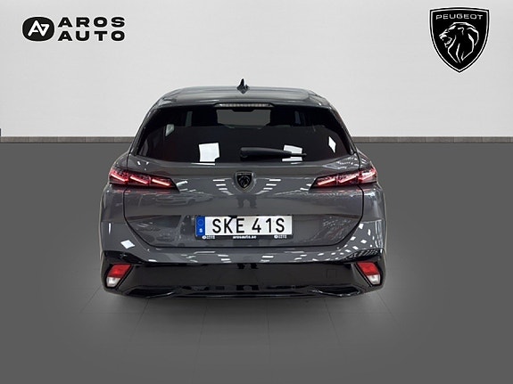 Peugeot 308 SW 5 of 5