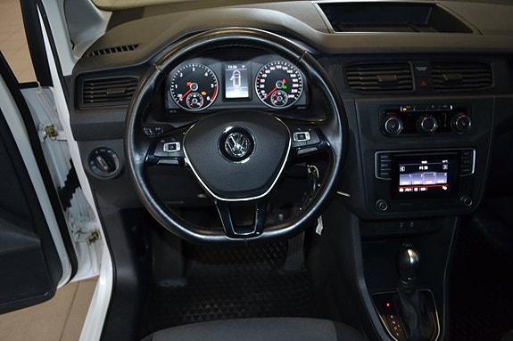 Volkswagen Caddy Maxi 5 of 5