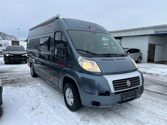 CHALLENGER V217 Vany 06 Prestige Långbäddar