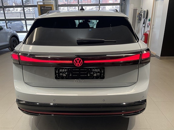 Volkswagen ID.7 6 of 21