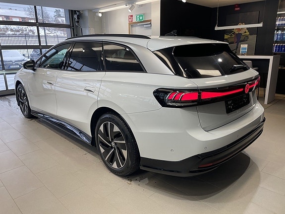 Volkswagen ID.7 7 of 21