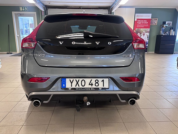 Volvo V40 5 of 5
