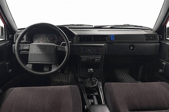 Volvo 940 7 of 8