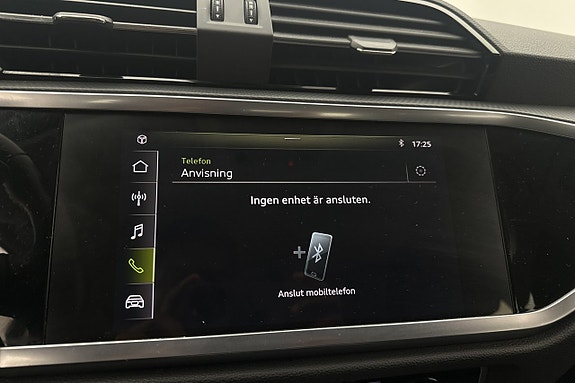 Audi Q3 20 of 28
