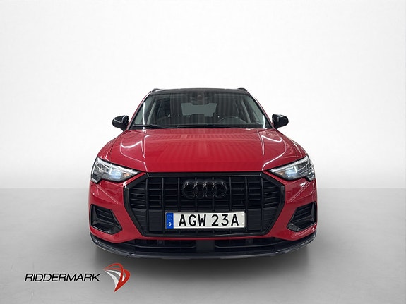 Audi Q3 3 of 5