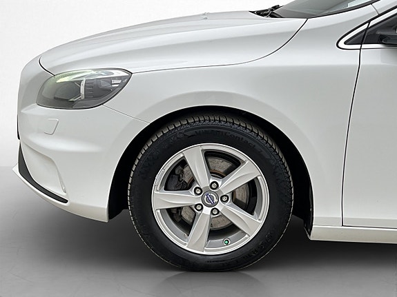 Volvo V40 29 of 30