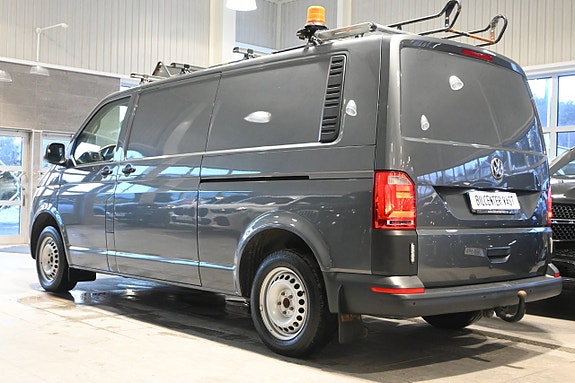 Volkswagen Transporter 3 of 5