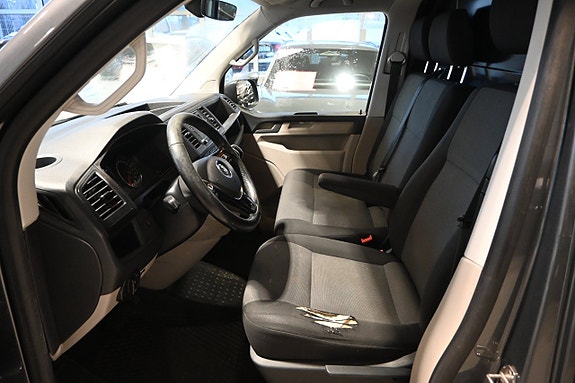 Volkswagen Transporter 8 of 19