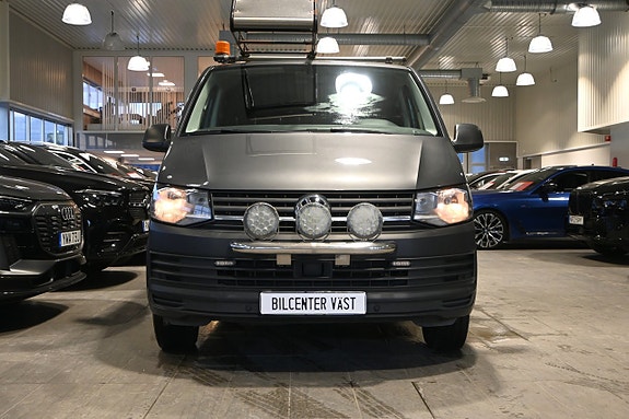 Volkswagen Transporter 5 of 5