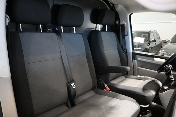 Volkswagen Transporter 11 of 19