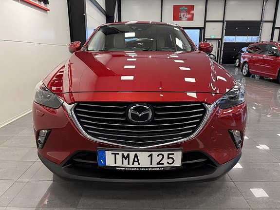 Mazda CX-3 2 of 12
