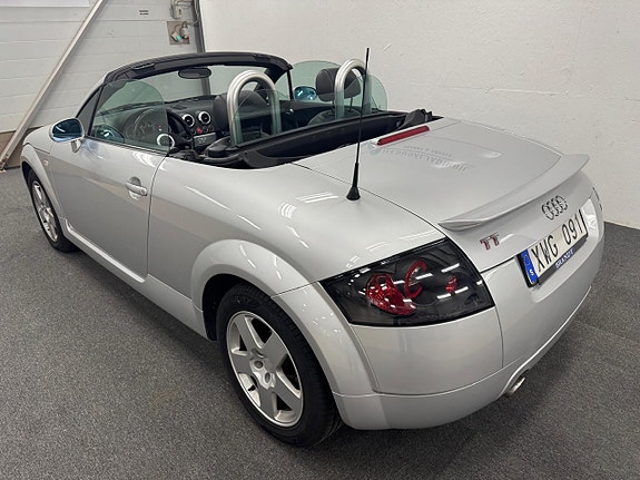 Audi TT 9 of 14