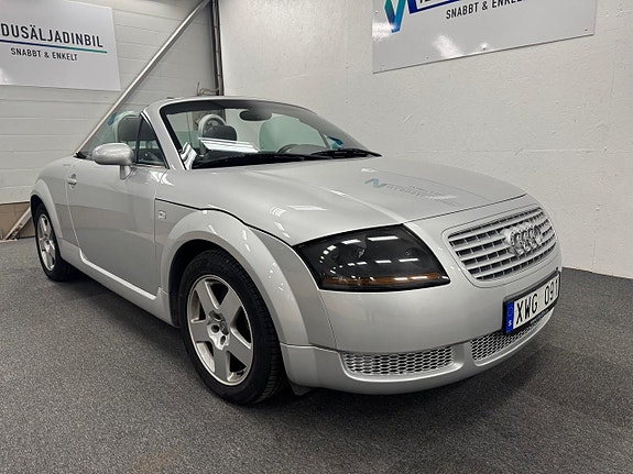 Audi TT 2 of 5