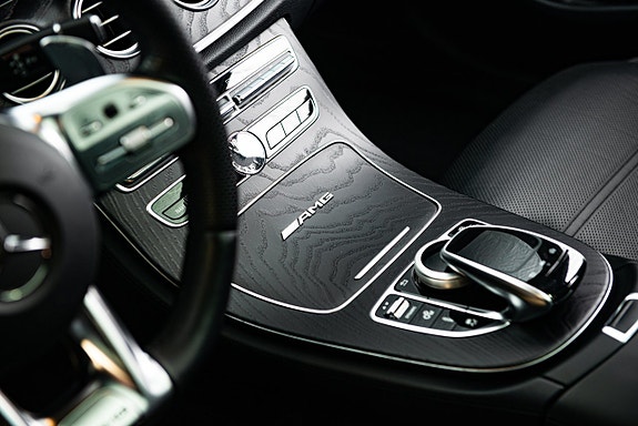 Mercedes-Benz E63 23 of 30