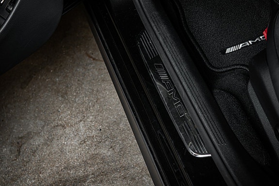Mercedes-Benz E63 30 of 30