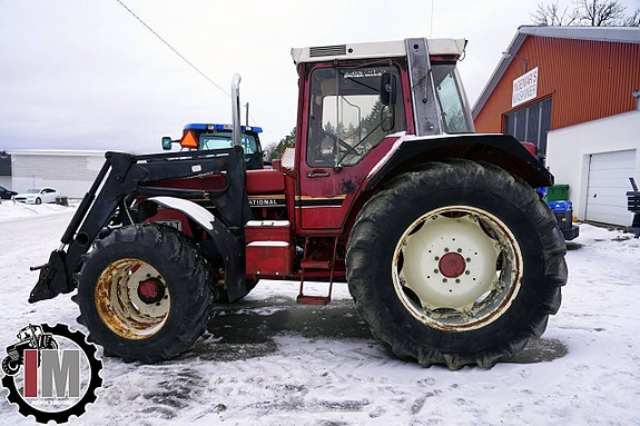 International 955 AXL 3 of 12
