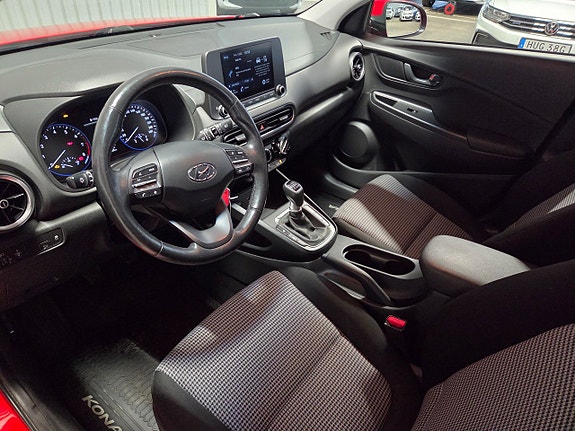 Hyundai Kona 8 of 16