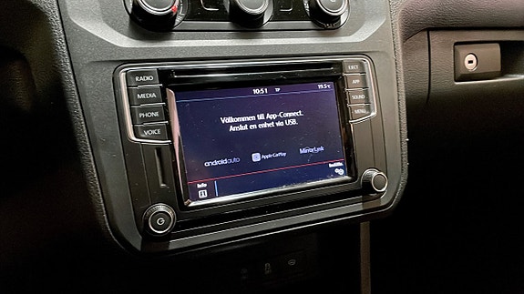 Volkswagen Caddy Maxi 13 of 14
