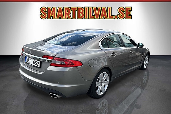 Jaguar XF 5 of 23