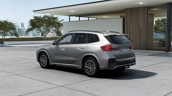 BMW X1 2 of 5