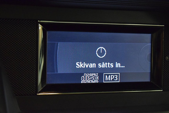 Mercedes-Benz GLK220 13 of 17