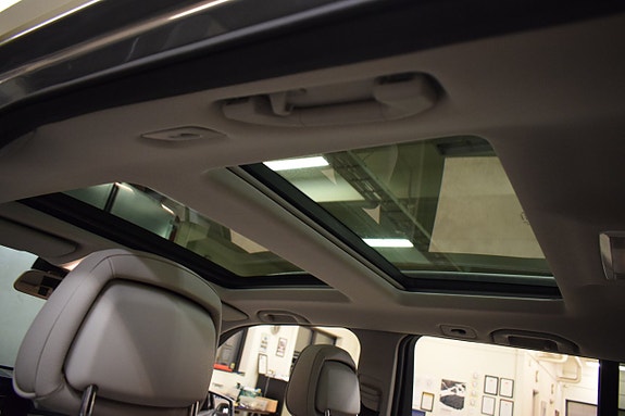 Mercedes-Benz GLK220 14 of 17