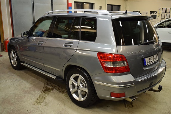 Mercedes-Benz GLK220 4 of 5