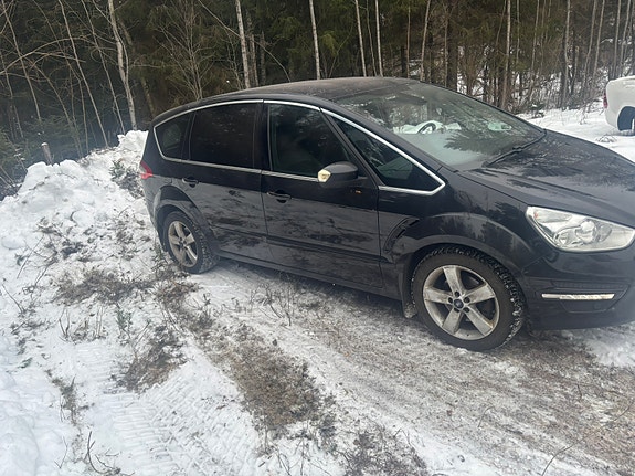 Ford S-MAX 2 of 4