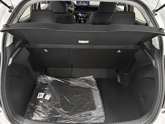 Toyota Yaris 13 of 22