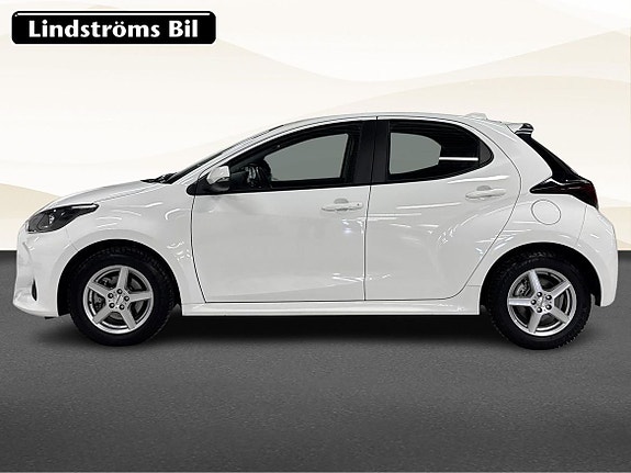 Toyota Yaris 6 of 22
