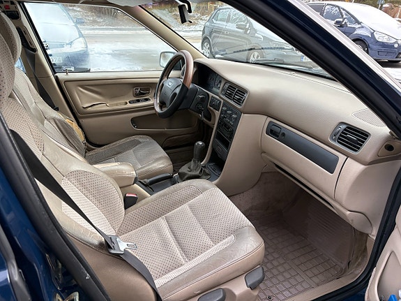 Volvo S70 9 of 11