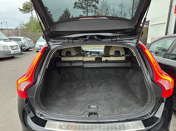 Volvo V60 21 of 23