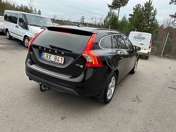 Volvo V60 6 of 23