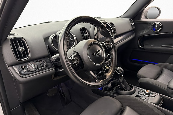 MINI Countryman Cooper SE 14 of 26
