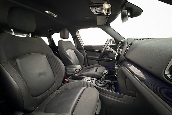 MINI Countryman Cooper SE 8 of 26