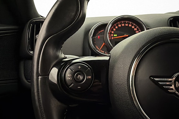 MINI Countryman Cooper SE 9 of 26