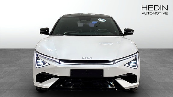 Kia EV6 12 of 13