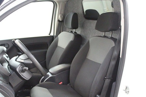 Renault Kangoo 13 of 17