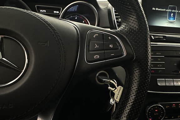 Mercedes-Benz GLS350 d 24 of 30