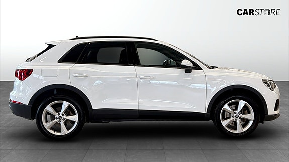 Audi Q3 6 of 15
