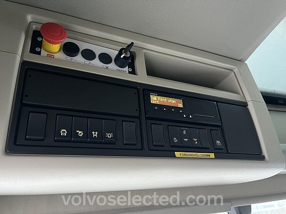 Volvo FM Sopbil enfackare med vinsch 3 of 6