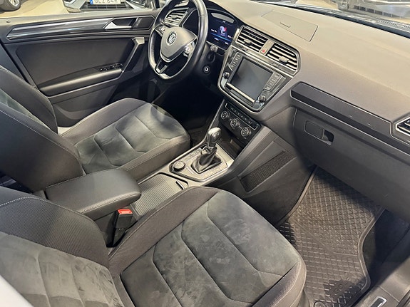 Volkswagen Tiguan 10 of 26
