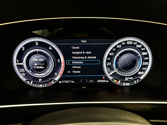 Volkswagen Tiguan 19 of 26