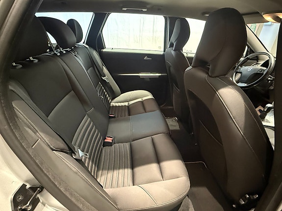 Volvo V50 11 of 12