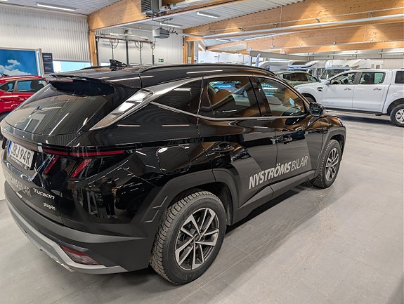 Hyundai Tucson 4 of 5