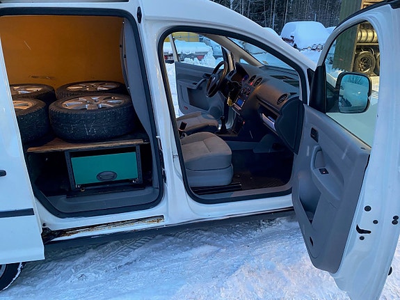 Volkswagen Caddy 6 of 9