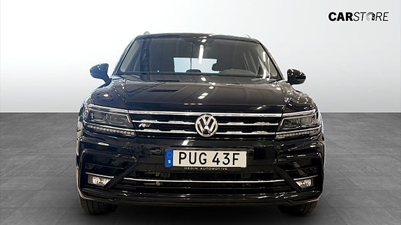 Volkswagen Tiguan Allspace 8 of 15