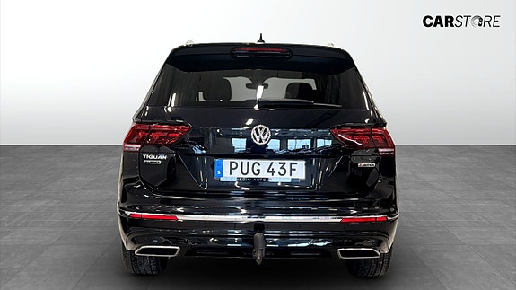Volkswagen Tiguan Allspace 7 of 15